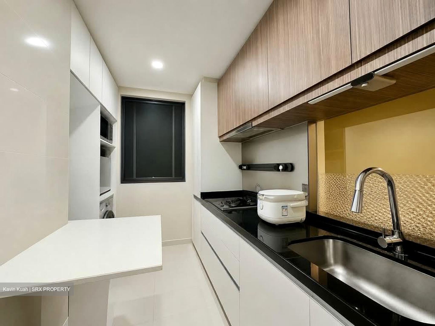 The Palette (D18), Condominium #575640571